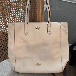 Coach White/Cream Leather Tote Bag